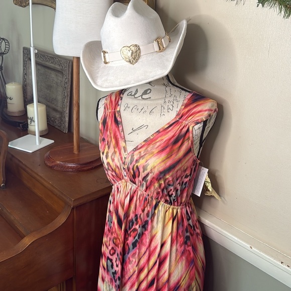 ONE WORLD Red Pink Cheetah Maxi Sundress V-Neck Sleeveless NWT 88.00‼️FINAL SALE - Picture 1 of 10